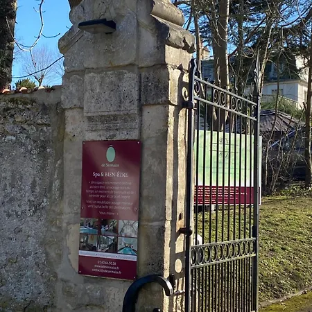 Les Hotes De Sermaize Οργανωμένο κάμπινγκ *